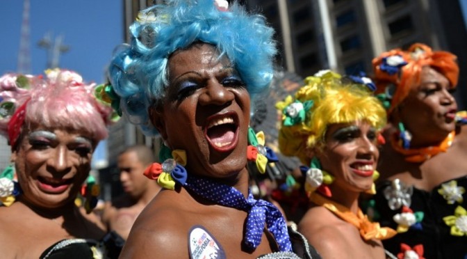 São Paulo LGBT Pride Parade Announces 2016 Event Will Focus on Transgender Rights